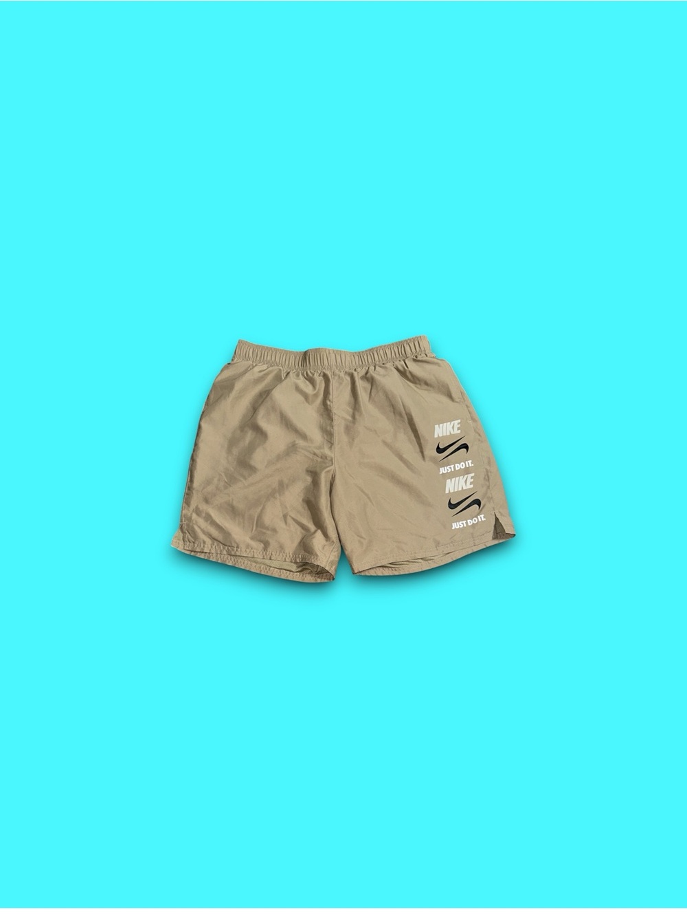 Nike sportswear volleyball pacer shorts beige men’s large